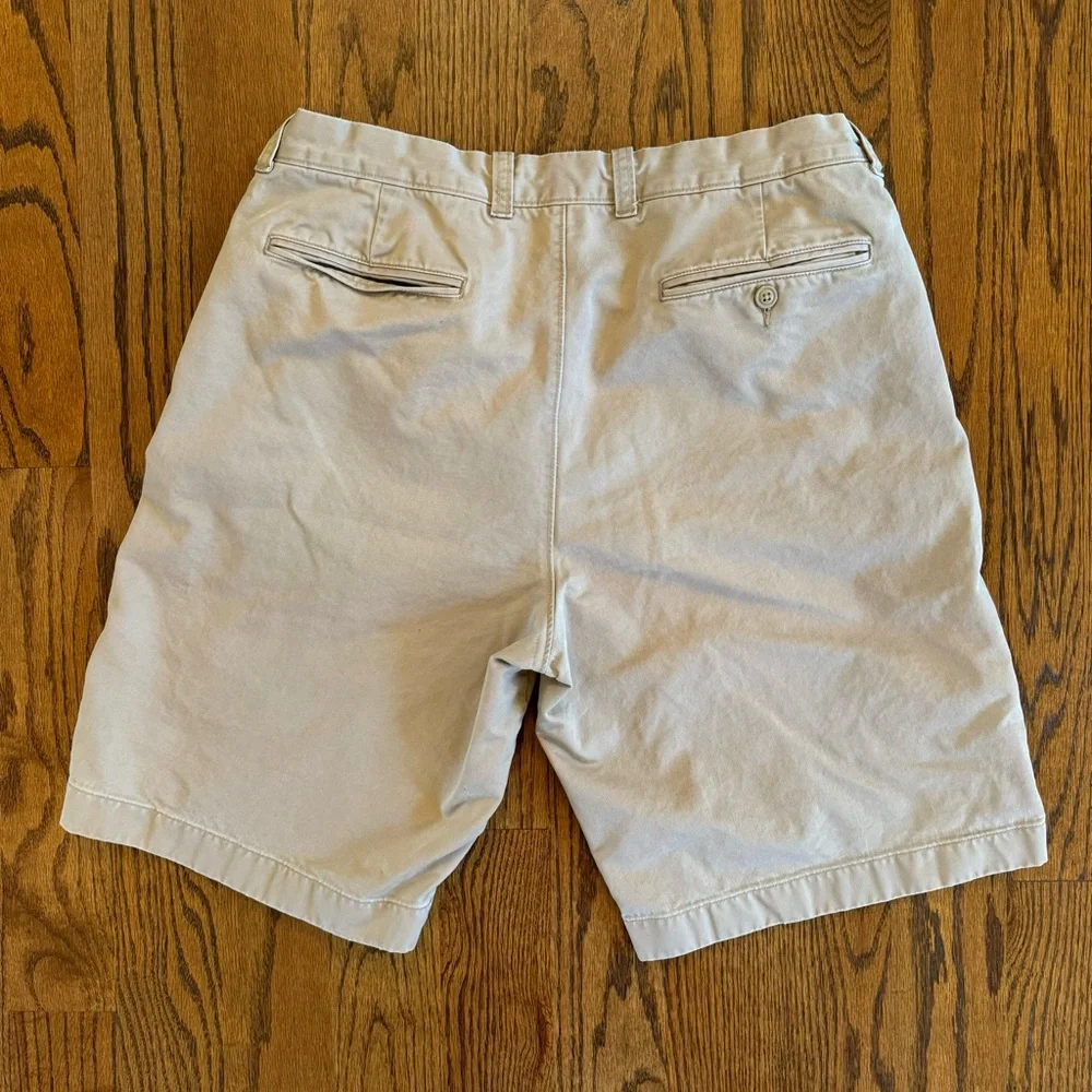 J.Crew Broken-In Chino Shorts Mens 35 Khaki Cotton 10.5”